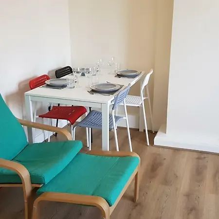 Tuii Appart 109, Flat B Dewsbury Road Apartment